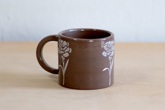 Kubek na kawę w goździki