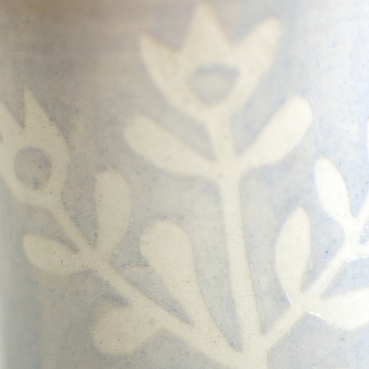 Kubek na kawę. Czarno-Szary w kwiaty